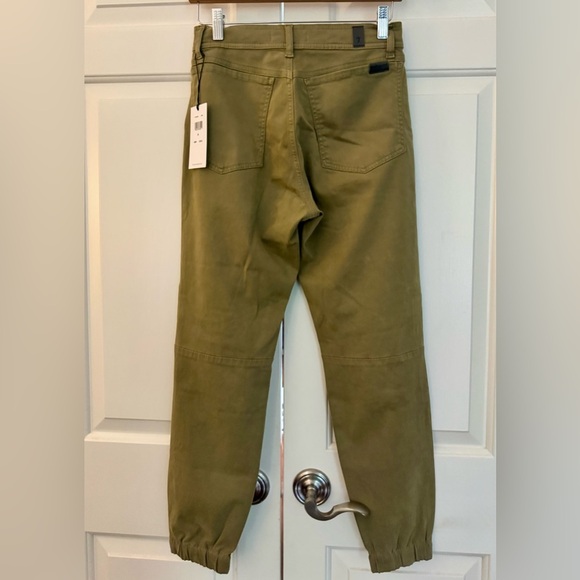 Seven For All Mankind NWT 26 Darted Boyfriend Jogger Pant in Army - Picture 5 of 7